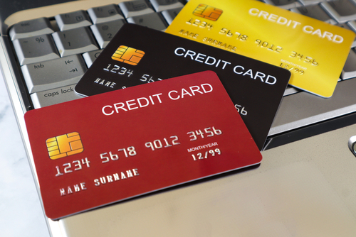 クレジットカード現金化なら業者を利用すべき理由